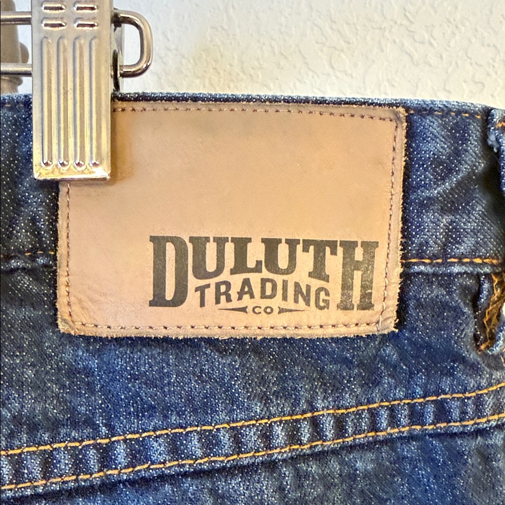 Duluth Trading Co Relaxed Fit Dark Blue Jeans - 40x30 - Picture 2 of 5